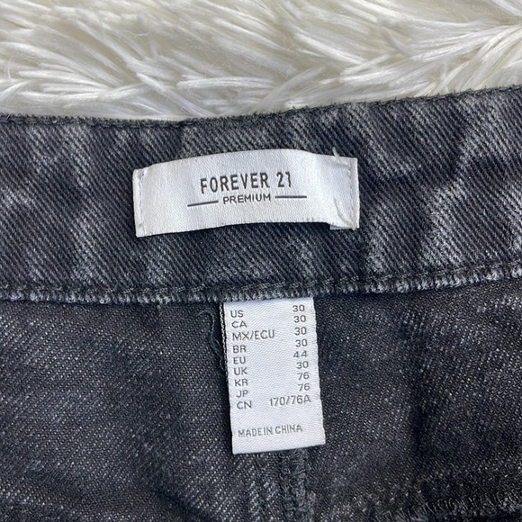 Forever 21 High Rise Mom Jeans - Picture 7 of 9